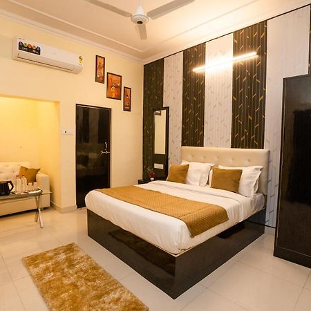 Ventex Inn Lucknow Luaran gambar
